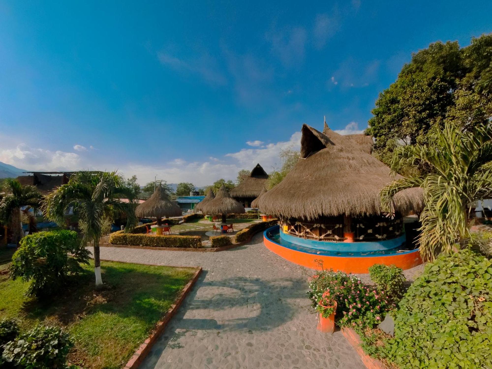 Hotel Acuarela Del Rio 圣菲德安蒂奥基亚 外观 照片